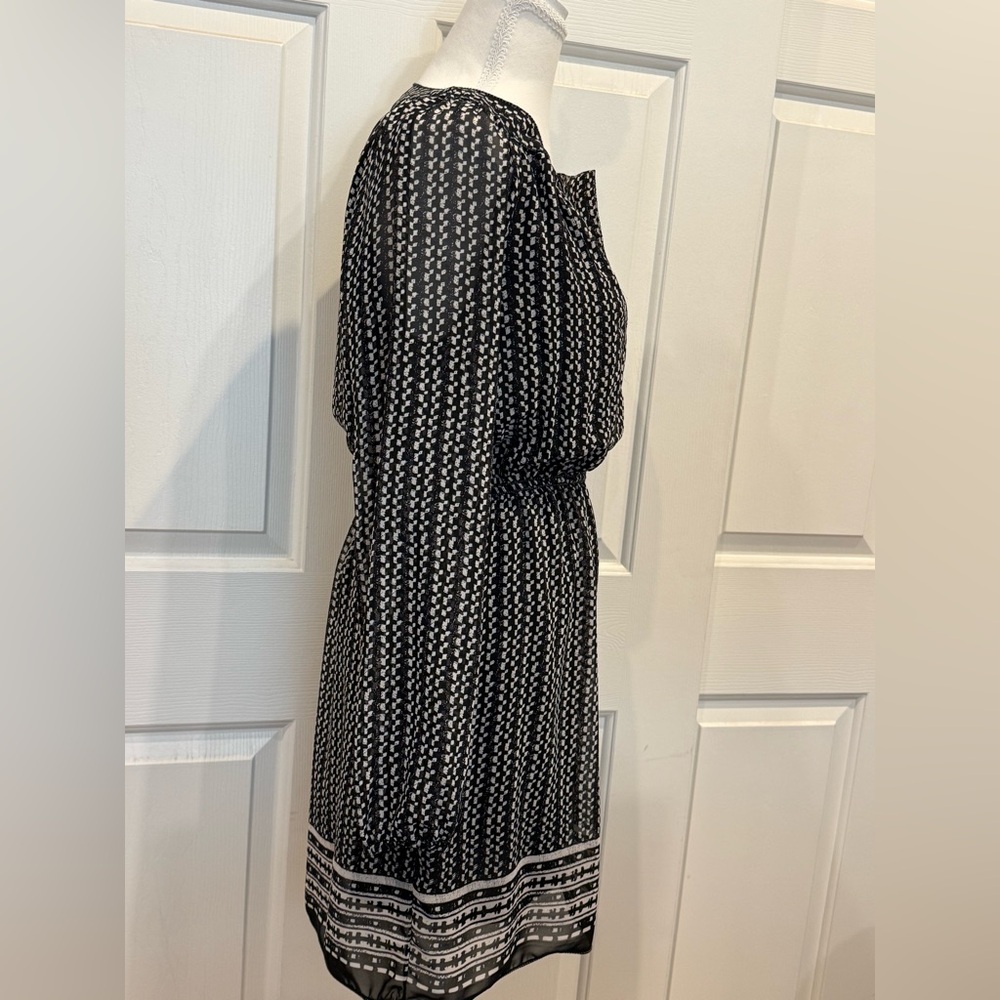 Max Studio Black & White Romantic Mini Dress Sheer Sleeve Boho Chic Size Small - Picture 3 of 8